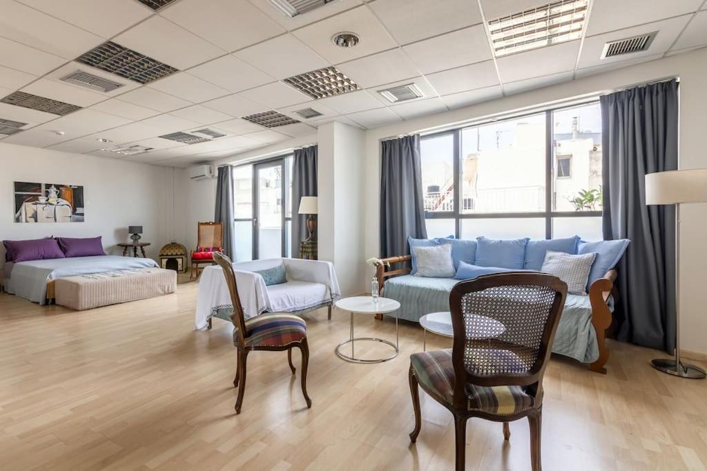 Downtown Spacious Loft Apartment Just 3 Minutes From City Centre Iraklio Eksteriør billede