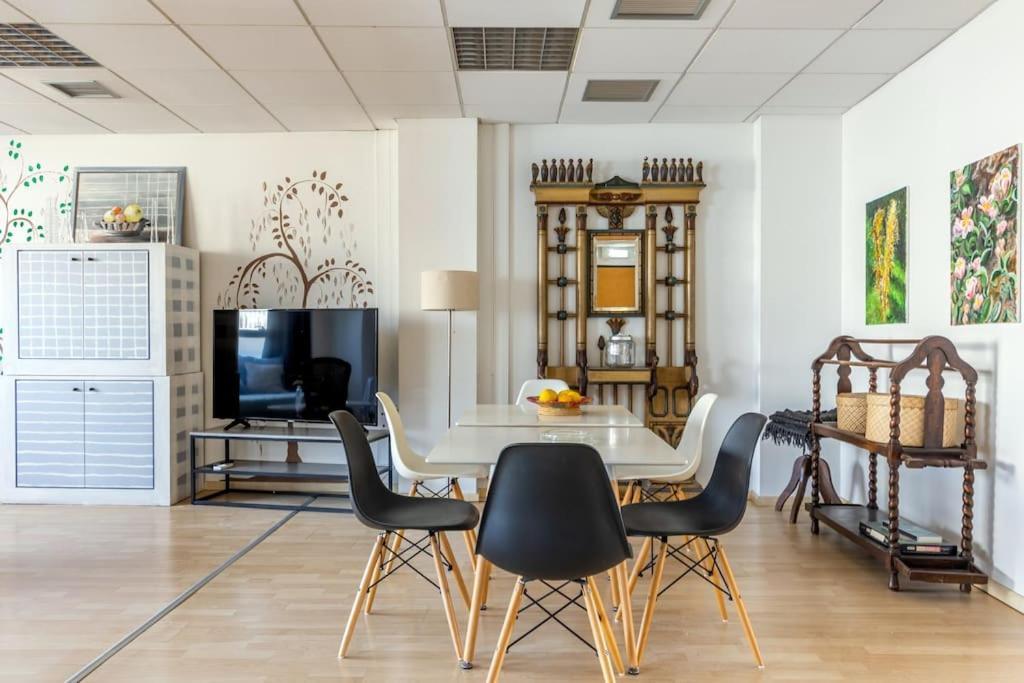 Downtown Spacious Loft Apartment Just 3 Minutes From City Centre Iraklio Eksteriør billede