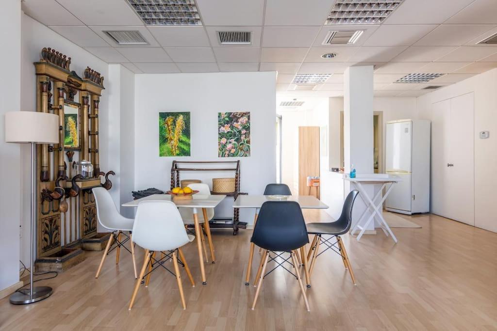 Downtown Spacious Loft Apartment Just 3 Minutes From City Centre Iraklio Eksteriør billede